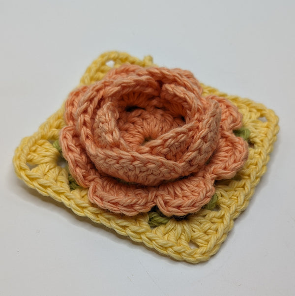 Rose Garden granny square | 3D crochet workshop