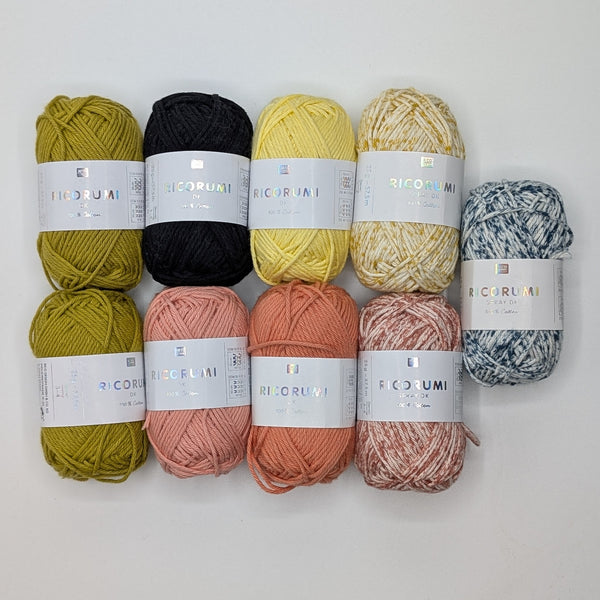 Ricorumi | Alligator and Parakeet yarn kit