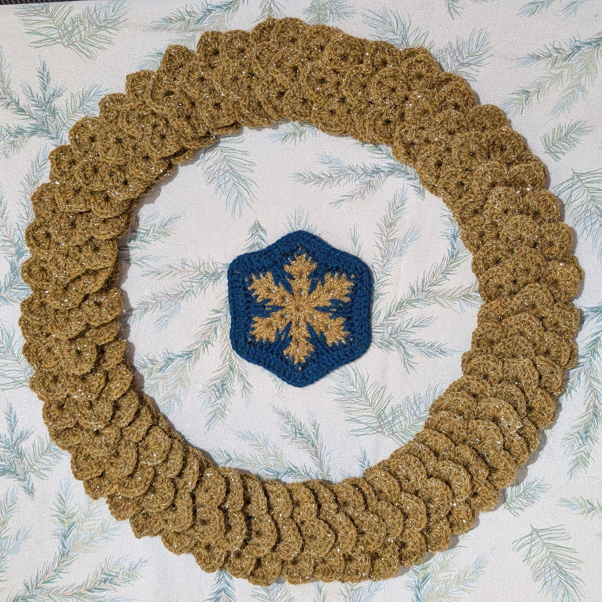 Snowflake hexagon with spike stitch | 2.5 hr workshop