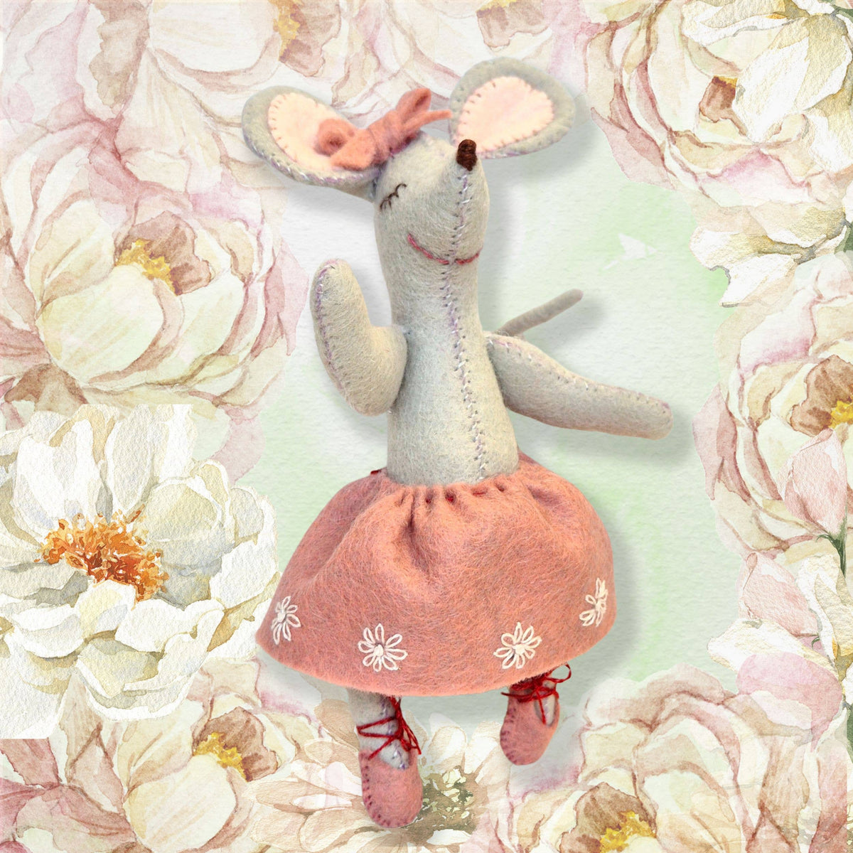 Corinne Lapierre Felt Kit | Little Mouse the Ballet Dancer