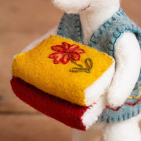 Corinne Lapierre Felt Kit | Little Mouse The Librarian