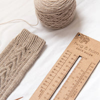 Twig and Horn | Sock sizing ruler